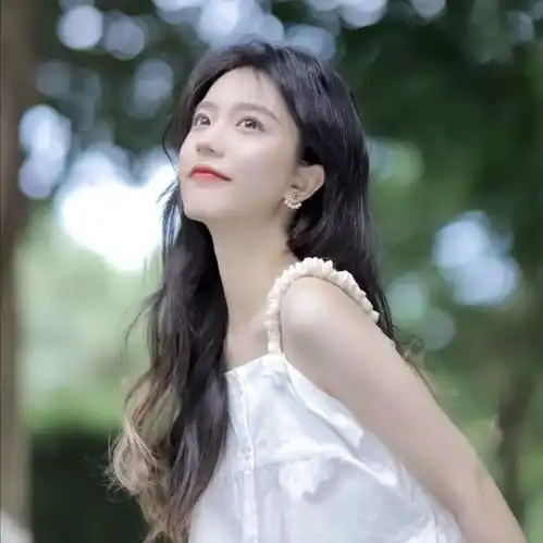 精选优质温柔小众好看的女生头像12