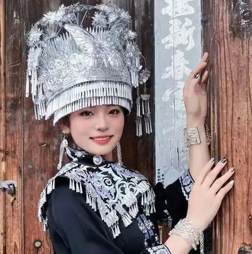 新训过半,这组女兵对比照强势出圈