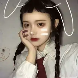 酷酷的女生闺蜜头像同一人两张三张