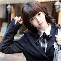 qq头像女学生穿校服超人