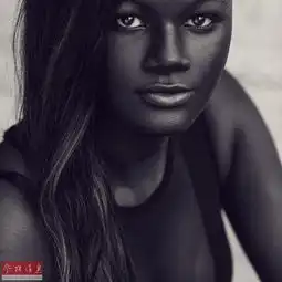 女性微信头像黑色素