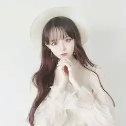 三个人的闺蜜头像女生刘