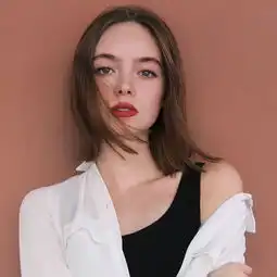 柔情别绪轻柔的声线唱出时光荏苒