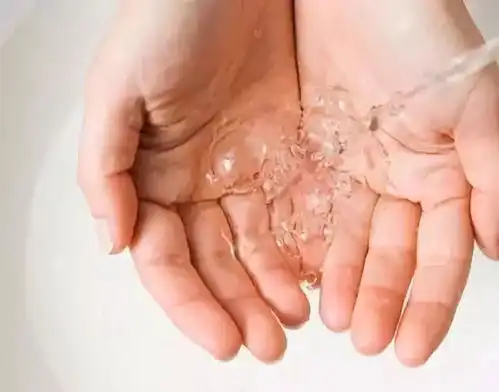 科普冬季保养角膜塑形镜,这些事你得知道