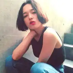 女头部位头像短发高圆圆