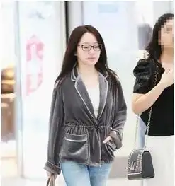 45岁杨钰莹容颜不老将与星二代结婚