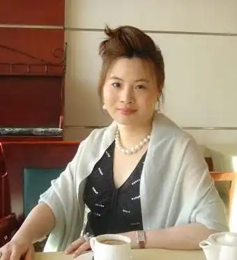 台州美女老板16岁白手起家,大使夫人是她的常客