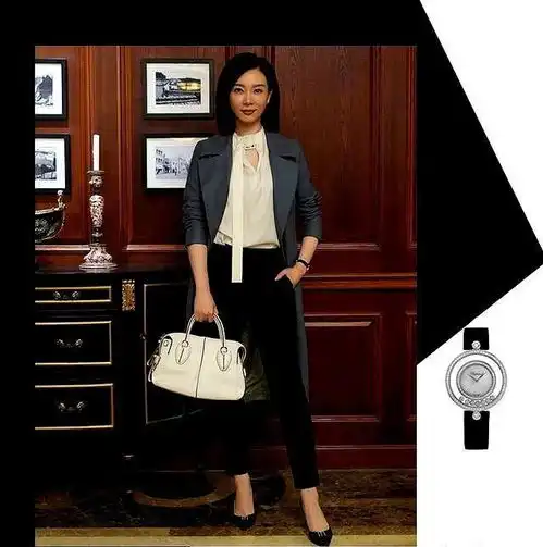 陈数穿碎花连衣裙,凸显四十岁女人精致的身材曲线,高级感满满