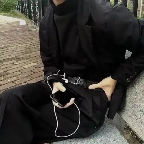 个性高冷部位头像发泄后的反省不能用来赎罪