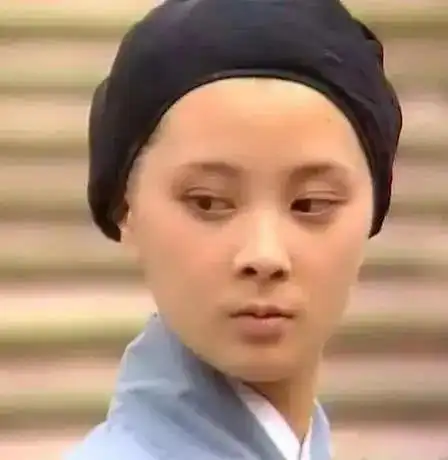 惜春出家才是一种智慧,只有她避开了贾府女孩堕入棋子命运的困局