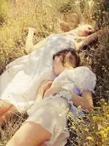 求多张类似英伦女生全身头像