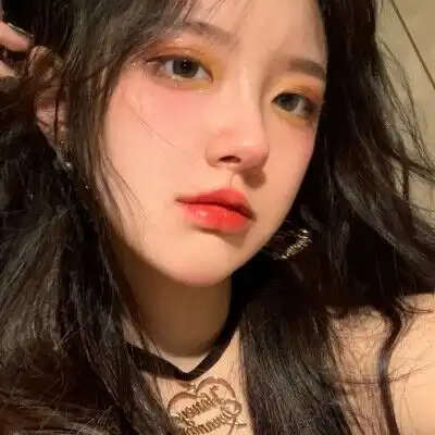 女生头像干净真人高冷俄