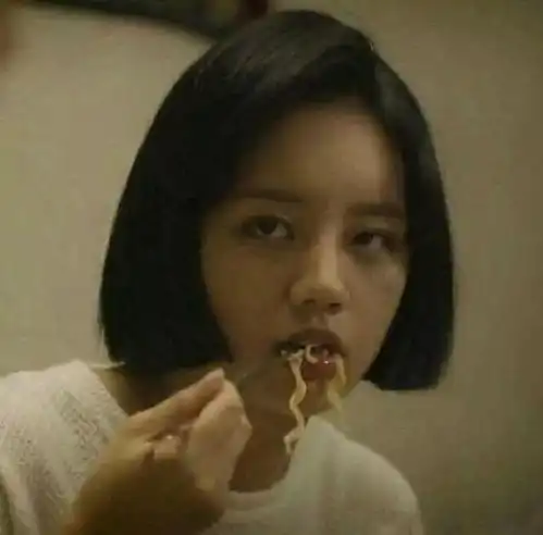 无语杭州小伙女友来家吃饭,结果晚上家长拒绝他们来往