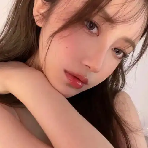 ins高清女头