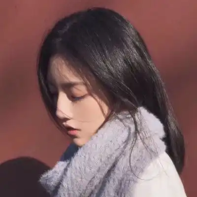 可爱美女头像卖萌,可爱搞怪的妹子