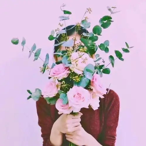 女人想你时,手机里会对你发这3句话,你收到过吗