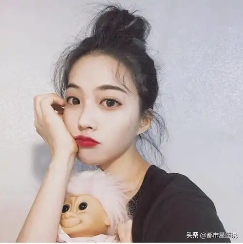 好看的头像女生简单干净