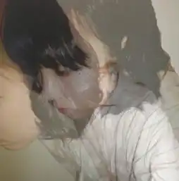 自拍软件效果像相机360或者poco相机都会有特效什么的我想问一下像这种照片是用什么相机软件拍出来的