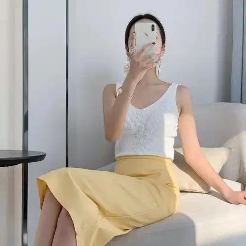 72021爆火的渣女吊带,又纯又欲,不显胖还巨时髦