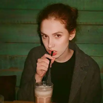 女生欧美头像帅气个性潮女微信头像图片