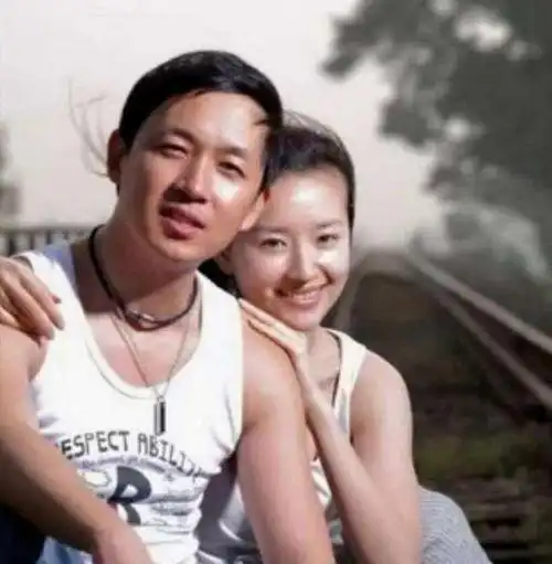 潘粤明离异后,董洁不让我看儿子,我的亲情爱情都有泪