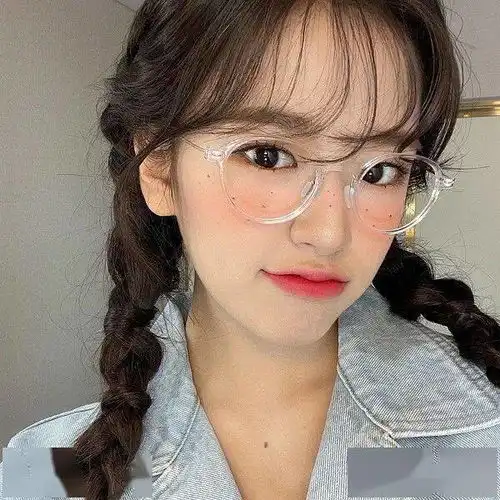 女生头像丨烂大街的爱从来不是爱是腐朽的新鲜感