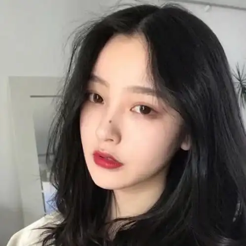 女生剪短发要慎重,先看看身高适合什么发型,小心被叫阿姨