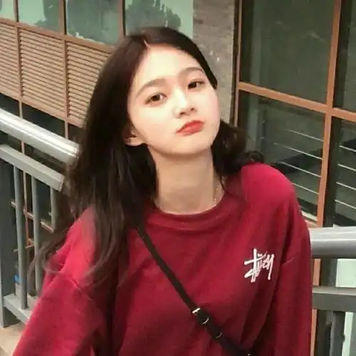 嘘听说有人在你身边安了监控