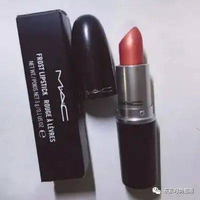 这分量够足m.a.c限量发售一支比手腕还大的口红