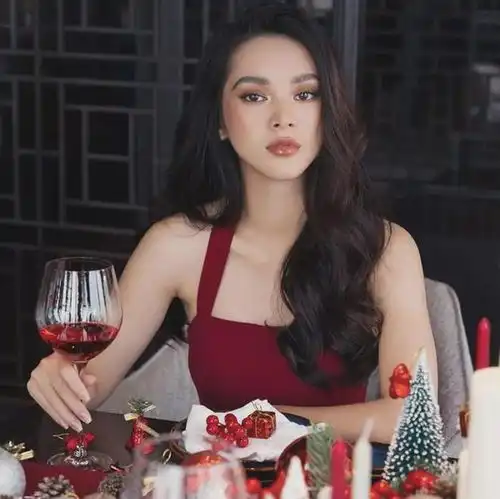 越南的绝色美女,水软迷人