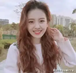 神仙颜值,被天使吻过脸颊的星座女