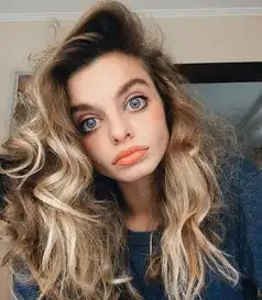 俄罗斯大眼美女