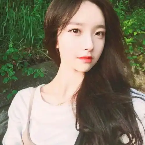 女生头像壁纸真人高清sd