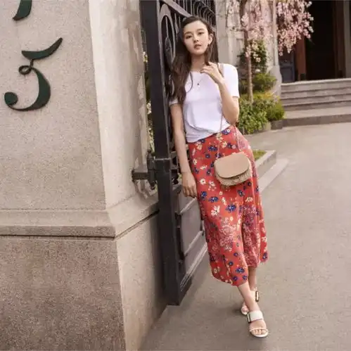 杨幂晒美甲元气少女宋祖儿...从女星身上找春天