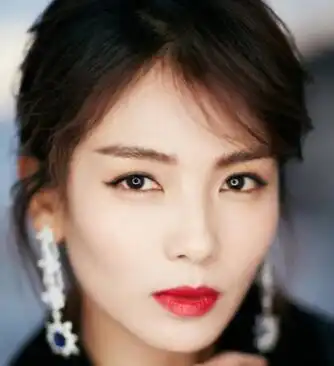 看看那些颧骨高还很好看的女生