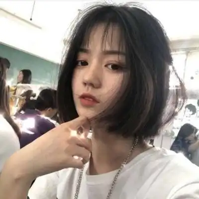 短发美女微信头像图片2020短发微信头像女霸气范