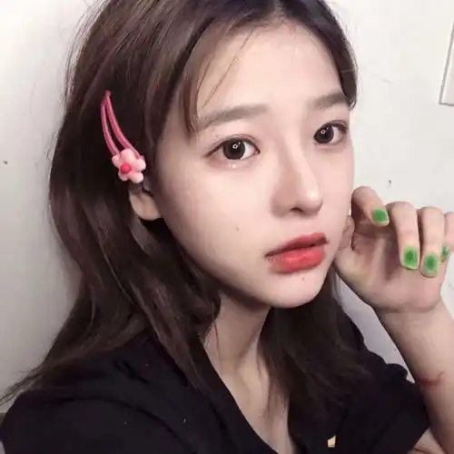 高冷女生头像素质女孩值得拥有