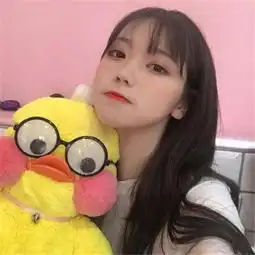 超可爱高清女生图片大全呆萌好看的女生朋友圈背景图片