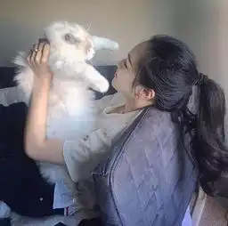 女生头像早上第一个想到的是你