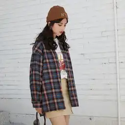 2019秋季新款韩版简约港风百搭宽松休闲翻领格子长袖衬衫女上衣潮llc120262