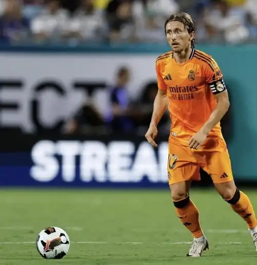 39岁油箱里还有油队长莫德里奇更新季前赛美国行组图