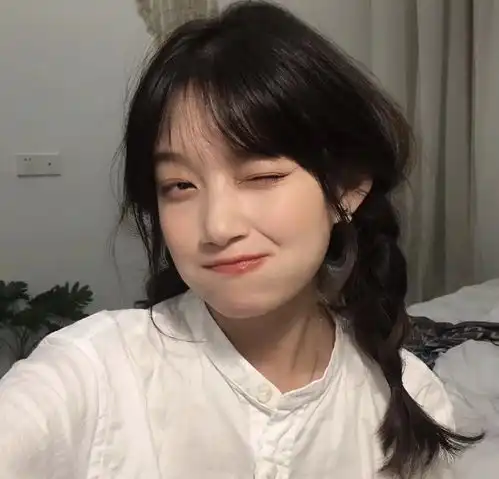 女生头像照片真人露脸懂事