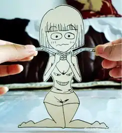 校园男生创意作品记录那被欺负的小女生