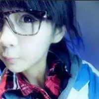 女学生qq头像穿着校服的韩国女生头像