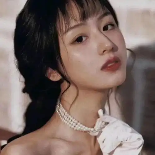 30条知乎高赞朋友圈文案人生就是长久的难过和偶尔的快乐山河