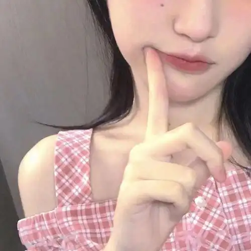 头像不自卑也不炫耀,不动声色的变好