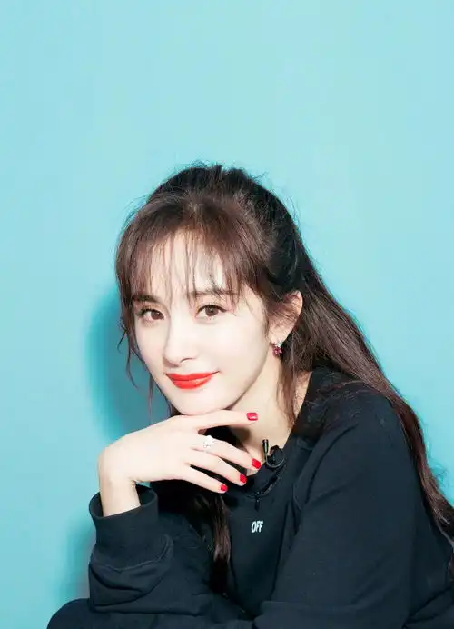 杨幂马思纯周冬雨的发型太美了学起来