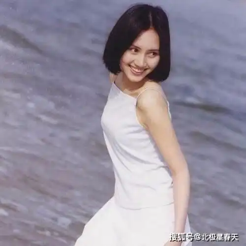 美人袁泉走红史,从北漂少女到剧场女王,与初恋22年太不容易