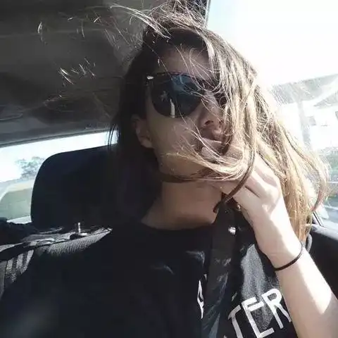 女生,还在用牙痛自拍几招让你拍出特自然且有气质的照片,立马变女神
