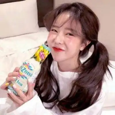 笑的微信头像女神微笑头像